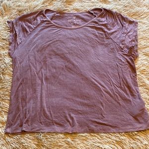 American Eagle soft and sexy tee